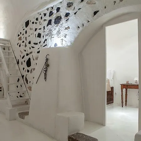 Canava Santorini * Emporio (Santorini)
