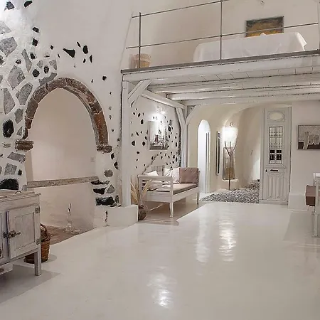 Canava Santorini Villa Emporio (Santorini)