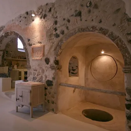 Canava Santorini *