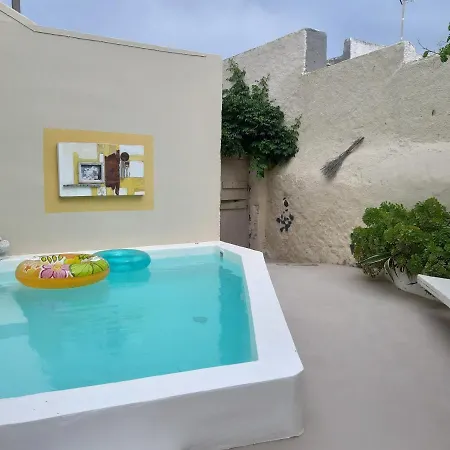 וילה Canava Santorini *